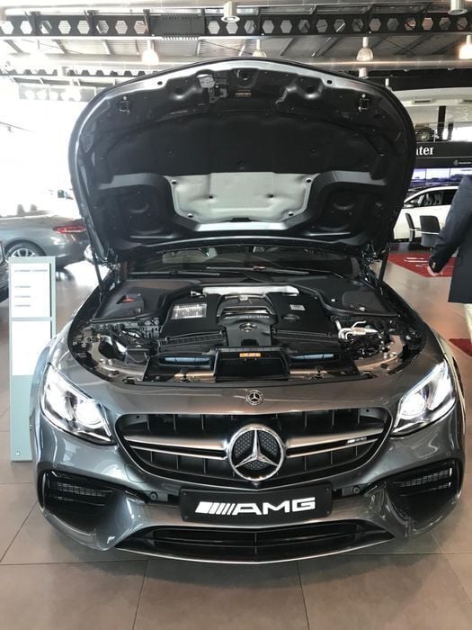 Usado 2017 Mercedes E63S AMG AMG Sedan | € 97.000 - Imagem 1/4