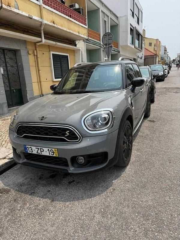 Usado Mini Countryman 224 HP (164 kW) 2019 Cinzento SUV