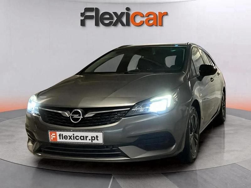 Cinza Usado 2021 Opel Astra GS Line Sedan | € 12.980 (Preço justo) - Imagem 1/4