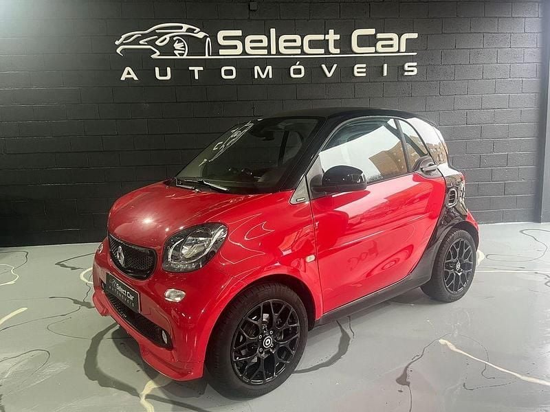 Vermelho Usado 2019 Smart ForTwo Coupé Edition #1 Coupé | € 13.950 (Preço justo) - Imagem 1/4