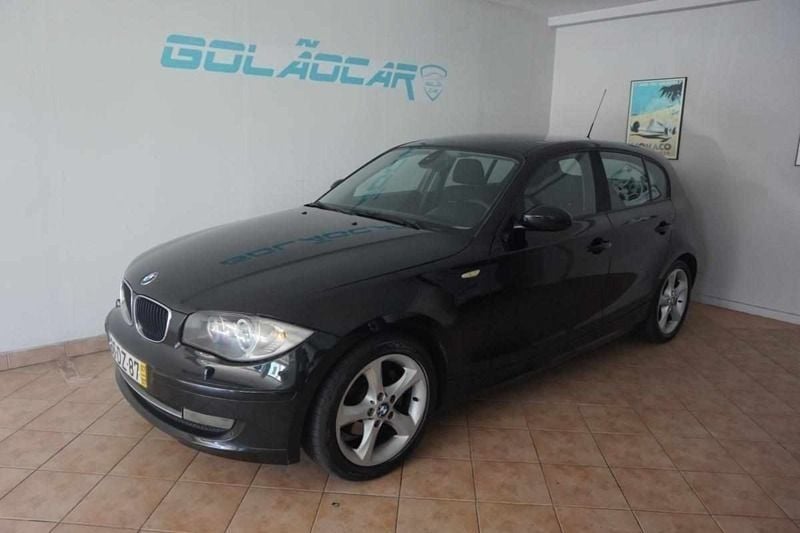 Preto Usado 2007 BMW 120 Citadino | € 7.500 (Bom preço) - Imagem 1/4