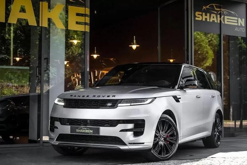 Usado Land Rover Range Rover Sport HSE Dynamic 440 HP (323 kW) 2023 Cinza antracite SUV