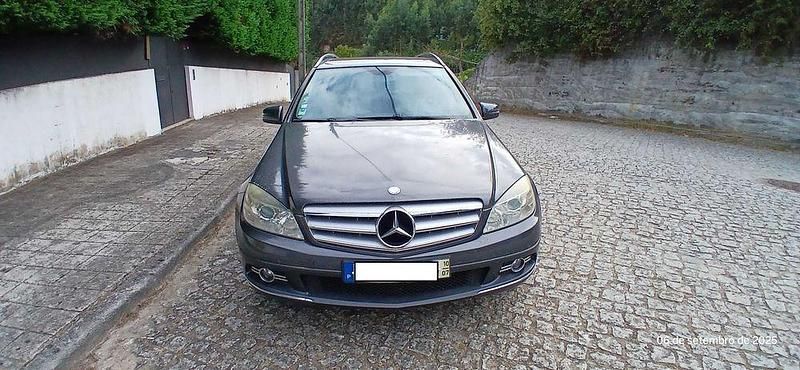 Usado 2010 Mercedes C200 Avantgarde Sedan | € 8.000 (Bom preço) - Imagem 1/4