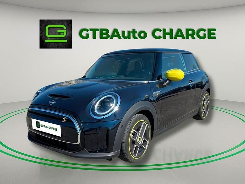 Preto Usado 2022 Mini Cooper Citadino | € 21.499 (Preço justo) - Imagem 1/4