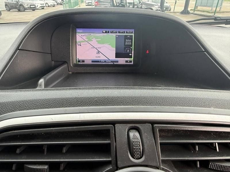 Usado Renault Kangoo 95 HP (69 kW) 2021 Branco Monovolume