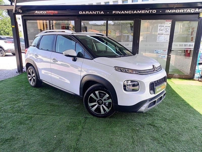 Branco Usado 2019 Citroën C3 Feel Citadino | € 16.900 (Caro) - Imagem 1/4