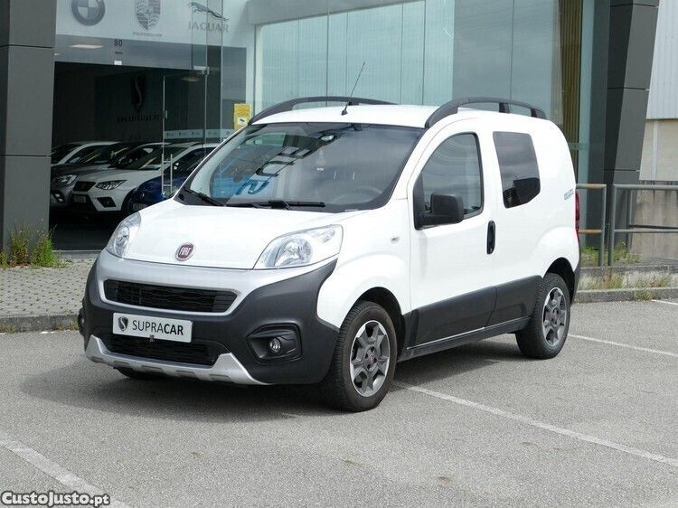 Branco Usado 2021 Fiat Fiorino Monovolume | € 14.900 (Caro) - Imagem 1/1