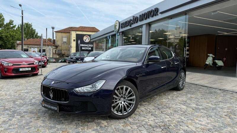 Azul Usado 2017 Maserati Ghibli Coupé | € 43.900 - Imagem 1/4