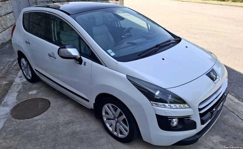 Usado Peugeot 3008 200 HP (147 kW) 2012 Sedan