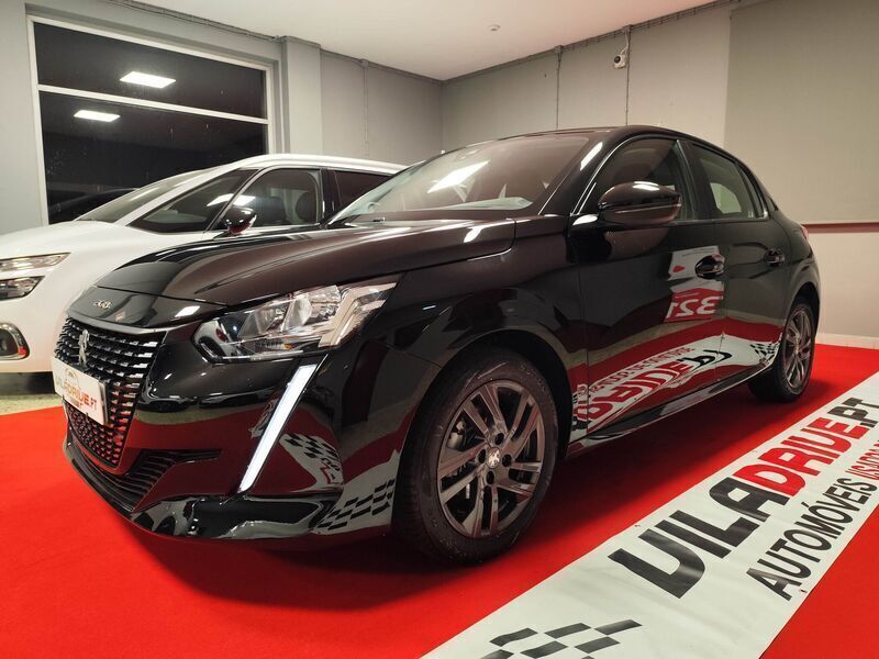 Preto Usado 2022 Peugeot 208 Active Citadino | € 13.980 (Bom preço) - Imagem 1/4