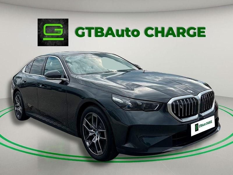 Preto Usado 2024 BMW i5 Comfort Edition Sedan | € 59.499 (Super Preço) - Imagem 1/4