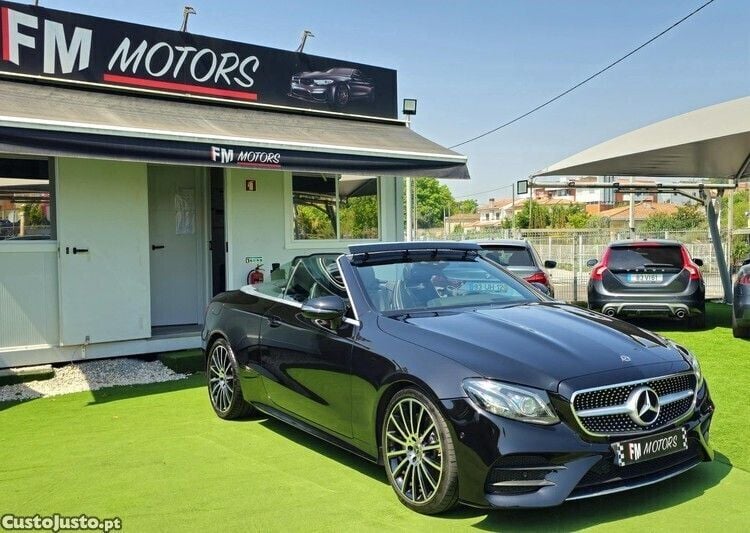 Preto Usado 2017 Mercedes E220 Cabrios | € 42.850 (Caro) - Imagem 1/1