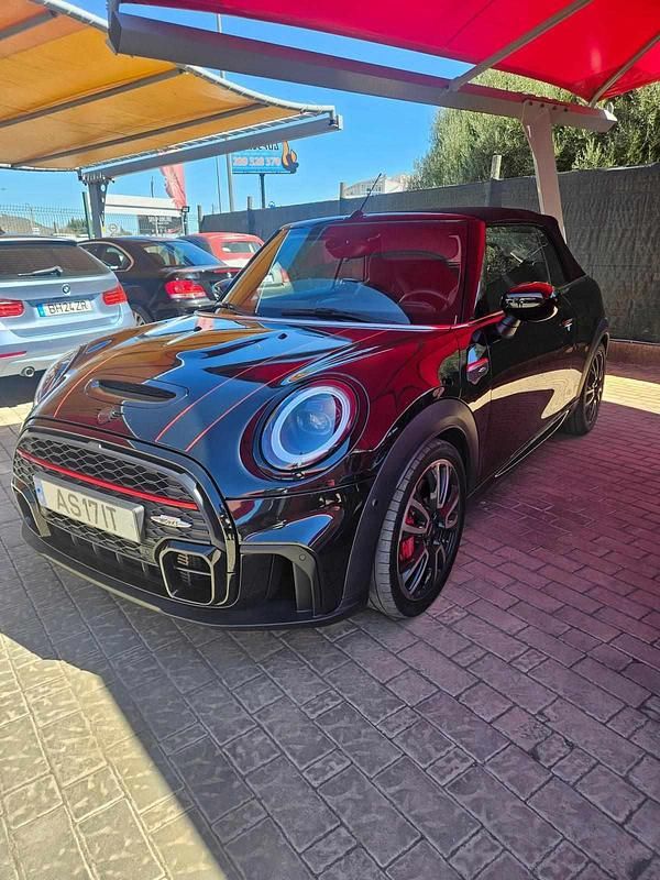 Preto Usado 2022 Mini John Cooper Works Citadino | € 39.990 (Caro) - Imagem 1/3