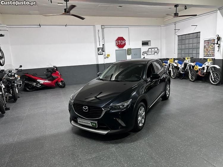 Preto Usado 2015 Mazda CX-3 Evolve SUV | € 13.750 (Preço justo) - Imagem 1/1