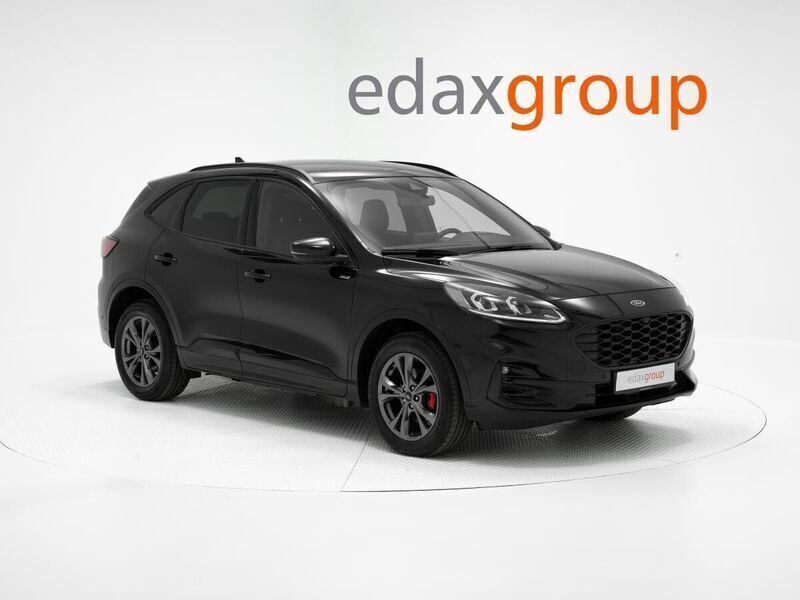 Preto Usado 2021 Ford Kuga Vignale SUV | € 23.990 (Bom preço) - Imagem 1/4