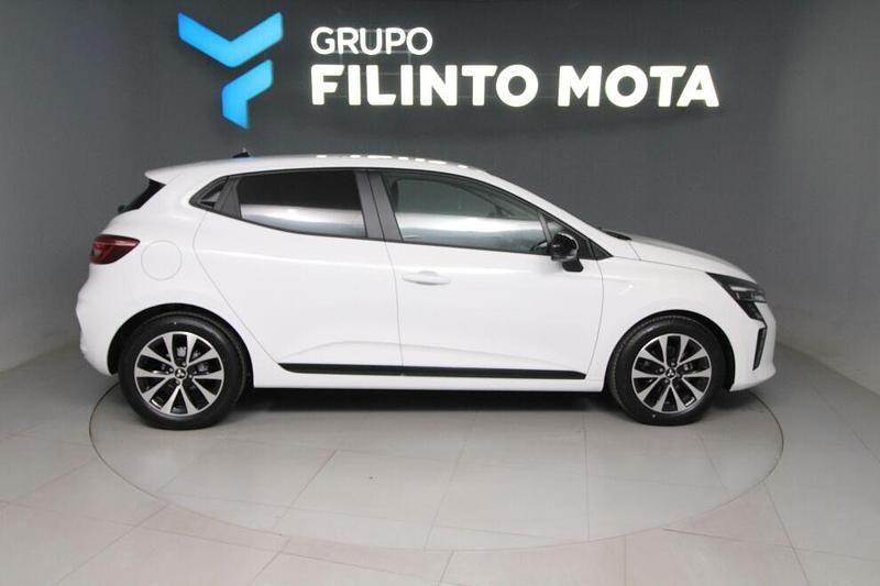 Usado Mitsubishi Colt 101 HP (74 kW) 2025 Branco Citadino