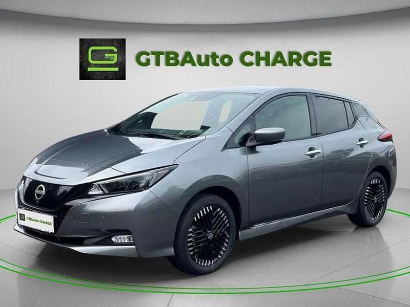 Cinzento Usado 2024 Nissan Leaf Citadino | € 29.600 - Imagem 1/4