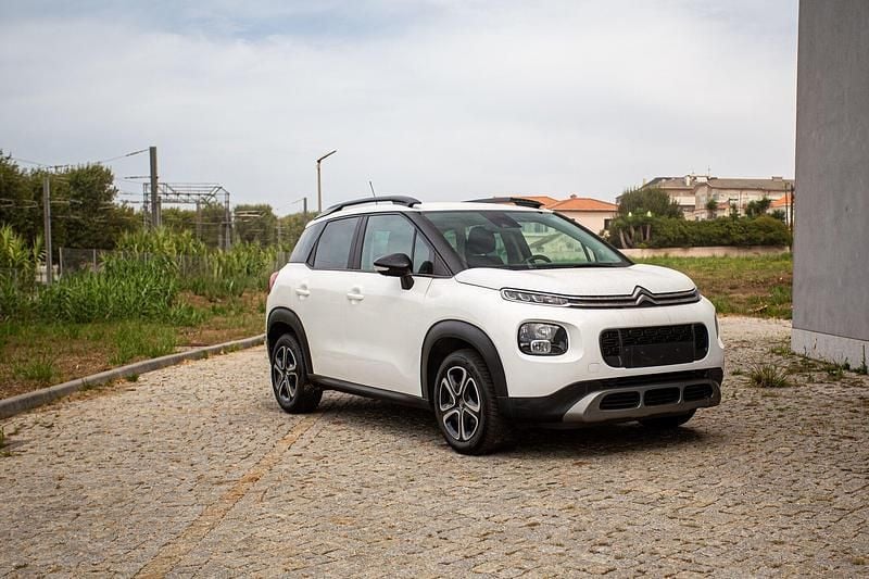 Branco Usado 2020 Citroën C3 Live Citadino | € 12.490 (Preço elevado) - Imagem 1/4