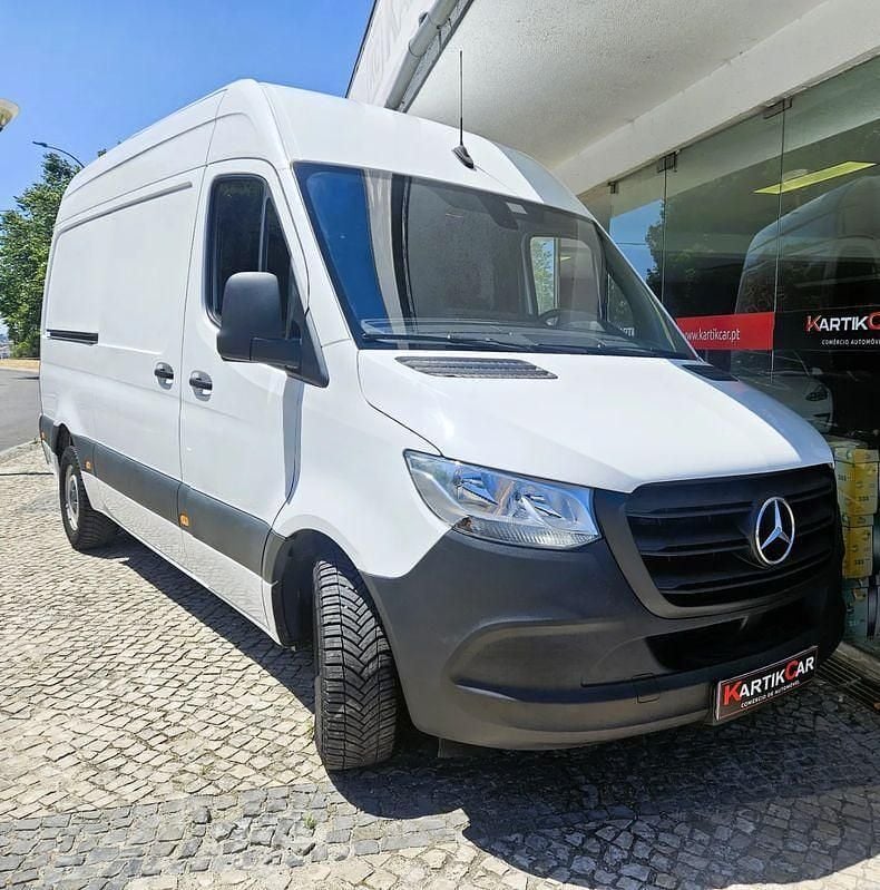 Branco Usado 2020 Mercedes Sprinter Van | € 19.550 - Imagem 1/4