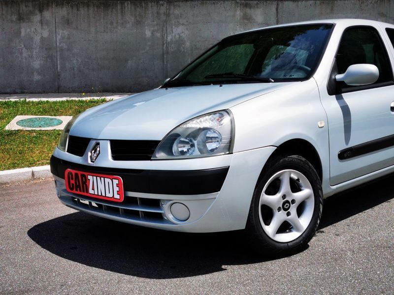 Vendido Renault Clio 1.5 DCI Dynamic Carros usados para venda