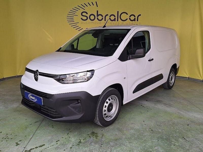 Branco Usado 2024 Citroën Berlingo Monovolume | € 23.500 (Caro) - Imagem 1/4