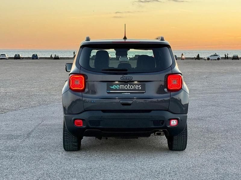 Usado Jeep Renegade 80th Anniversary 190 HP (139 kW) 2021 Cinza SUV
