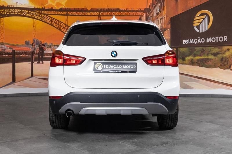Usado BMW X1 xLine 136 HP (100 kW) 2015 Branco SUV