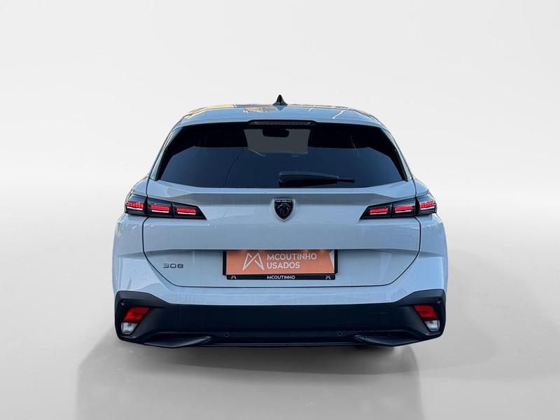 Usado Peugeot 308 SW 136 HP (100 kW) 2025 Branco Carrinha
