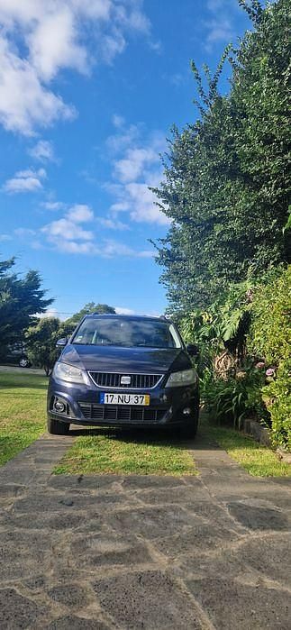 Usado Seat Alhambra Reference 140 HP (102 kW) 2013 Monovolume