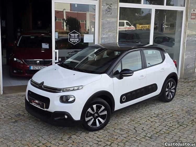 Branco Usado 2017 Citroën C3 Feel Citadino | € 9.950 (Preço justo) - Imagem 1/1