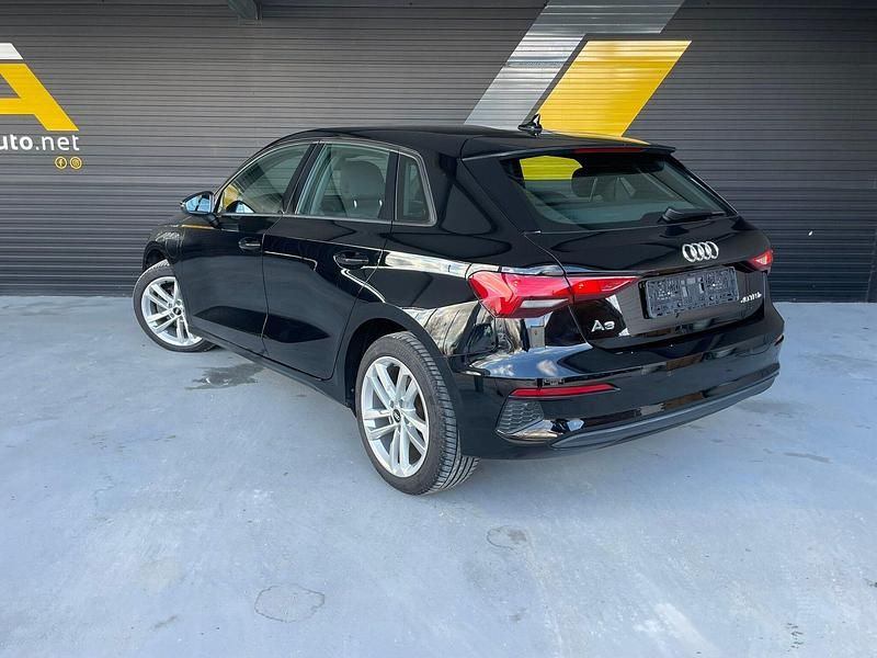 Usado Audi A3 Advanced 204 HP (150 kW) 2022 Preto Carrinha