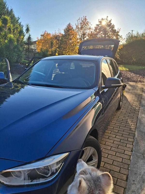 Usado BMW 320 Efficient Dynamics 163 HP (119 kW) 2016 Azul Carrinha