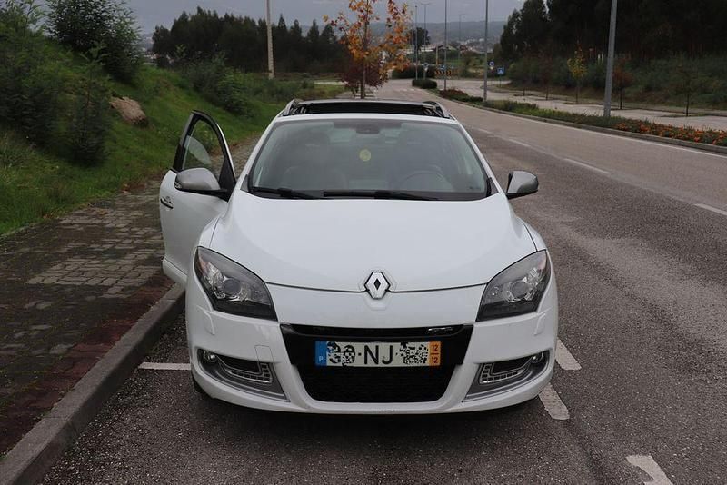 Usado 2012 Renault Mégane GT Line GT-Line Sedan | € 7.500 (Preço justo) - Imagem 1/4
