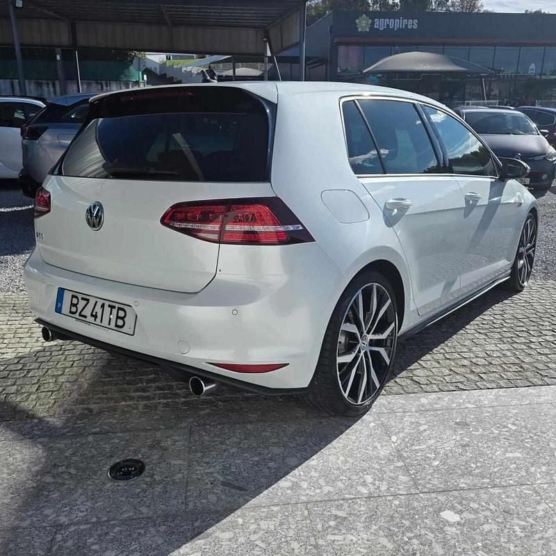 Usado VW Golf VII GTI 220 HP (161 kW) 2013 Branco Citadino