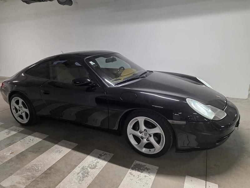 Usado Porsche 911 Carrera 300 HP (220 kW) 2000 Preto Coupé