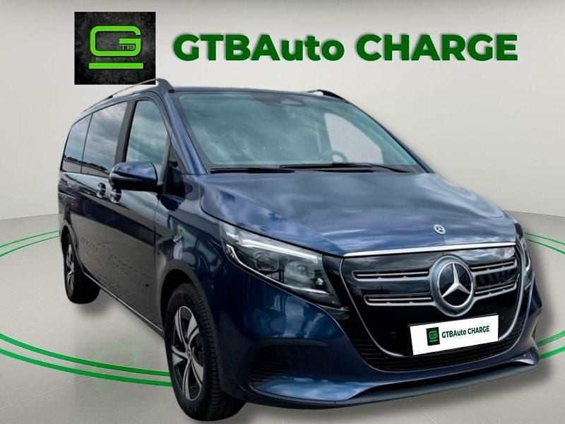 Azul Usado 2024 Mercedes EQV300 Monovolume | € 55.900 - Imagem 1/4