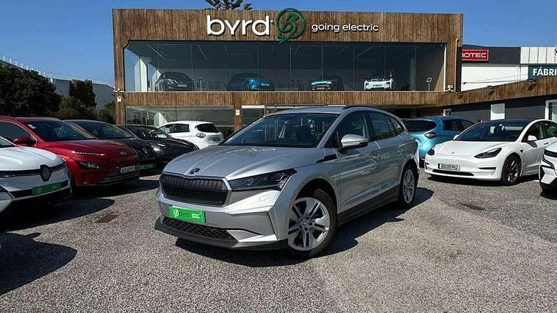 Cinza Usado 2021 Skoda Enyaq iV SUV | € 25.900 (Preço justo) - Imagem 1/4
