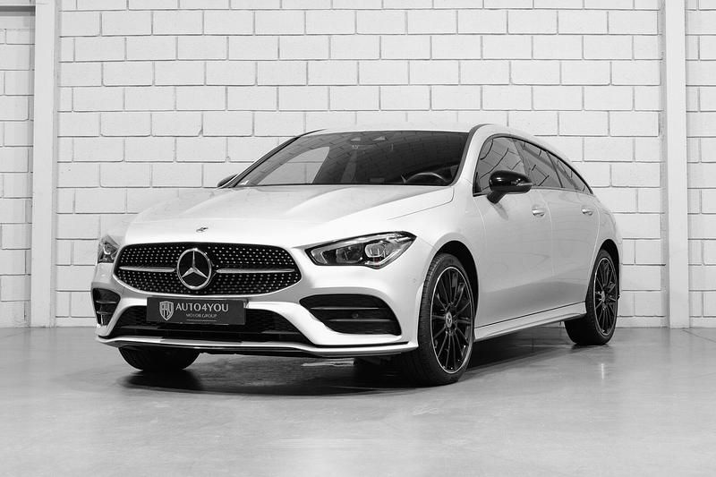 Cinza Usado 2023 Mercedes CLA250 Shooting Brake AMG line Carrinha | € 35.900 - Imagem 1/4