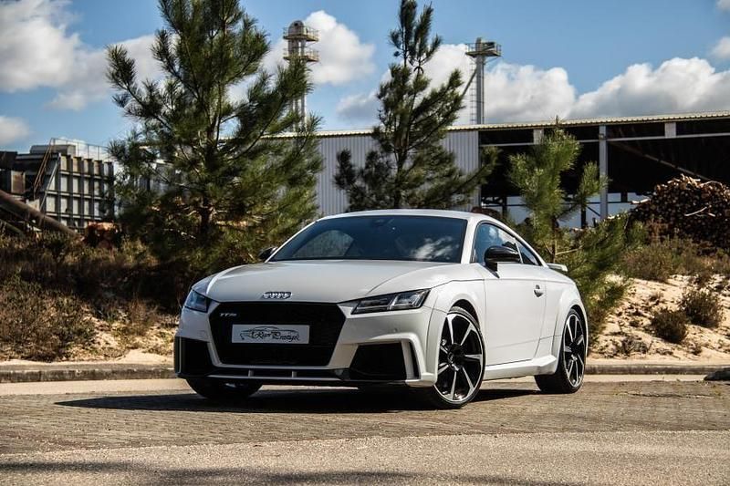 Branco Usado 2016 Audi TT | € 59.990 - Imagem 1/4