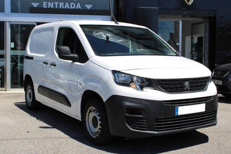 Branco Usado 2020 Peugeot Partner Premium Monovolume | € 14.900 (Preço elevado) - Imagem 1/4