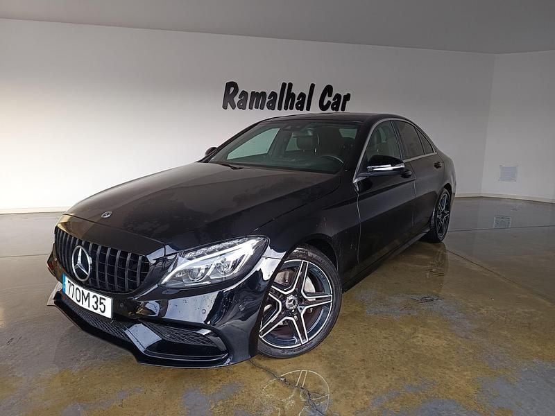 Preto Usado 2014 Mercedes C220 AMG line Sedan | € 16.700 - Imagem 1/4