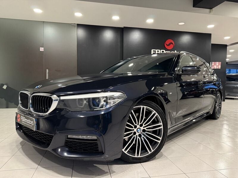 Azul Usado 2020 BMW 520 M Sport Sedan | € 30.990 (Bom preço) - Imagem 1/4