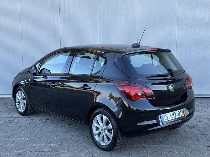 Usado Opel Corsa 70 HP (51 kW) 2018 Sedan