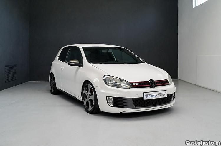 Branco Usado 2009 VW Golf VI GTI | € 13.990 (Preço justo) - Imagem 1/1