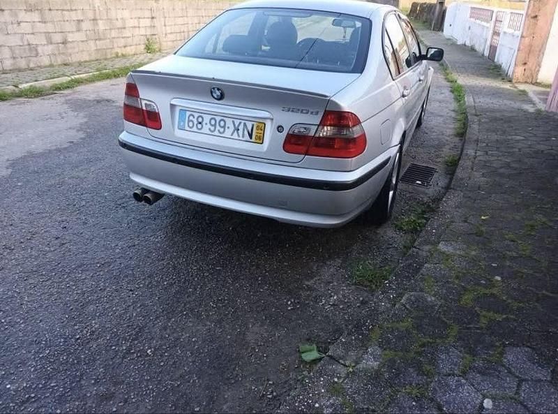 Usado 2004 BMW 320 Sedan | € 4.999 (Preço justo) - Imagem 1/4
