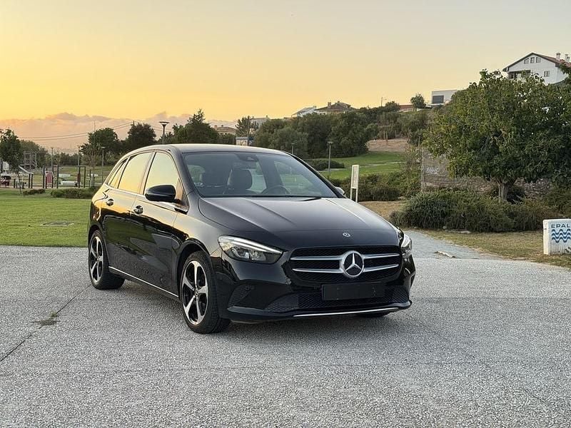 Usado 2020 Mercedes B180 Monovolume | € 17.990 (Super Preço) - Imagem 1/4