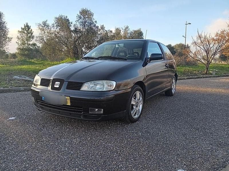Usado 2002 Seat Ibiza | € 3.500 - Imagem 1/4