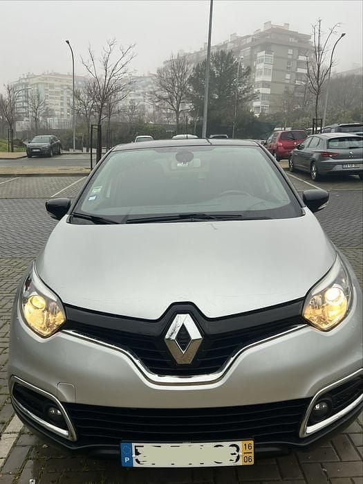 Usado Renault Captur 90 HP (66 kW) 2016 SUV