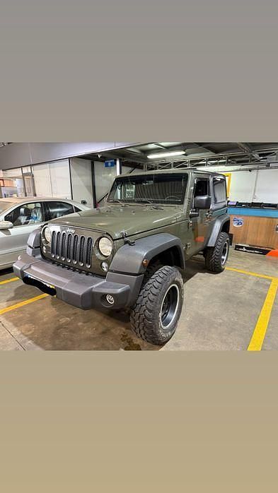 Usado 2015 Jeep Wrangler SUV | € 34.500 (Preço justo) - Imagem 1/4