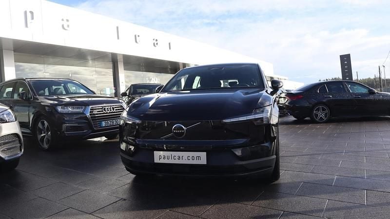 Preto Usado 2024 Volvo EX30 SUV | € 36.900 (Preço justo) - Imagem 1/4